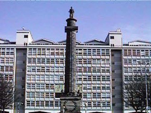 Hull College & Wilberforce Monument