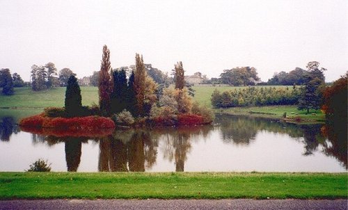 Scenic island in the lake on the north side of the palace.