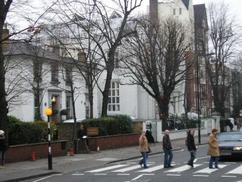 Pattie(george), Gordon(paul), Felicia(ringo), Annamarie(john) crossing Abbey Road