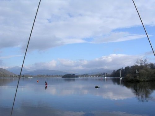 Windermere Lake early morning in March