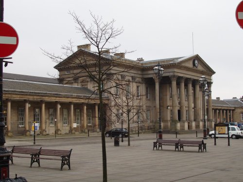 Huddersfield Railway Station