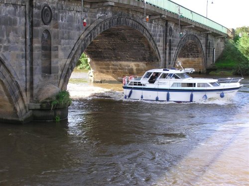 Riverside Walk, Gainsborough. Trent Bridge