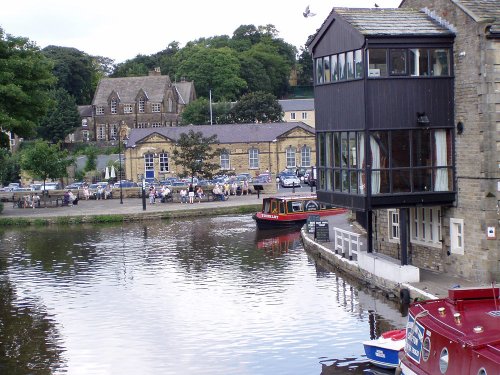 The Leeds Liverpool Canal as it flows through the town of Skipton, North Yorkshire