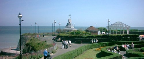 The bandstand in Victoria Gardens, Broadstairs. 08/06/05