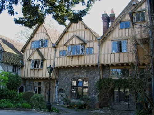 Winchester old homes close together