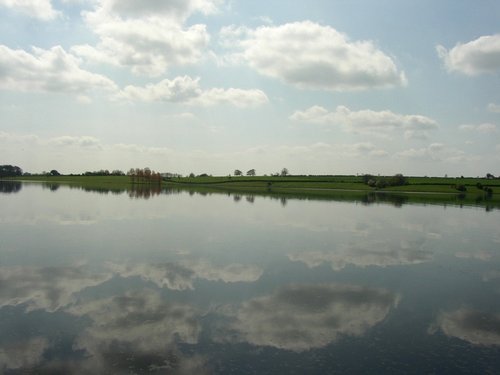 Rutland Water, Oakham, Rutland. Spring 2004