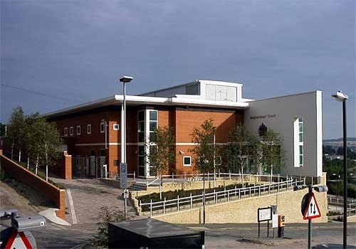 The new Court House opened in 2005 to replace the 1960's building.