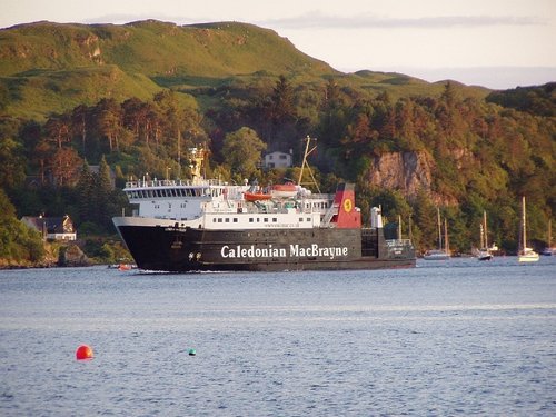 Oban, ferry of Caledonian MacBrayne entering Oban harbour