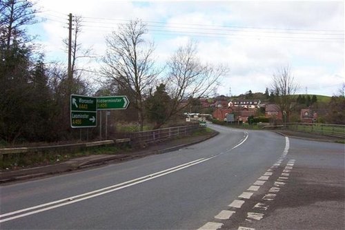 View of Newnham Bridge, Worcester to Tenbury Rd from the Talbot Hotel