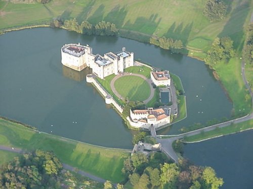 View of Leeds Castle, Kent taken from a balloon. Summer 2002