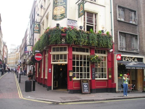 St Martin's Lane, London. The Angel & Crown