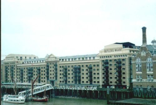 London, Butlers Wharf, view from Tower Bridge - Sept 2002