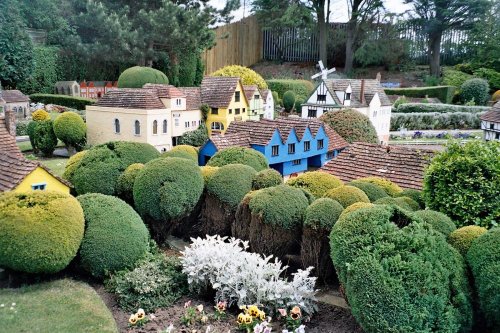 Model Village in Skegness - June 2005