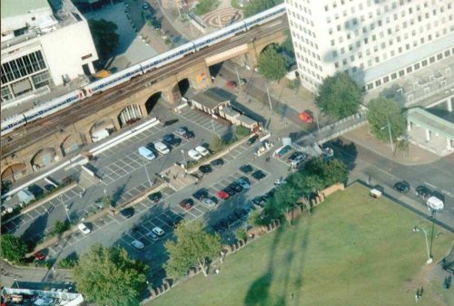 London - from London Eye - Jubilee Gardens and Waterloo, Sept 2002