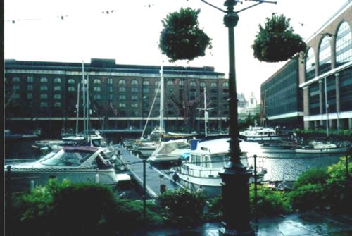 London - St Katherine Docks, May 2001