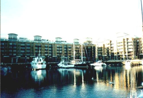 London - St Katherine Docks, May 2001