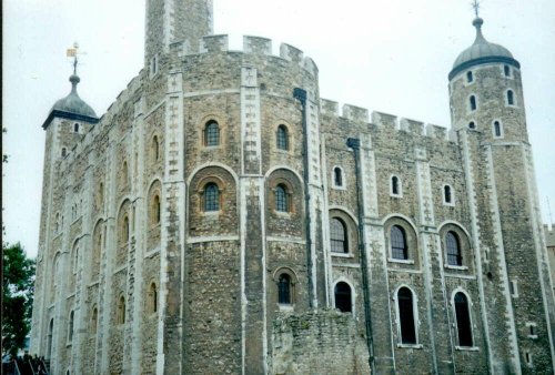 London - Tower of London, White Tower, Sept 2002