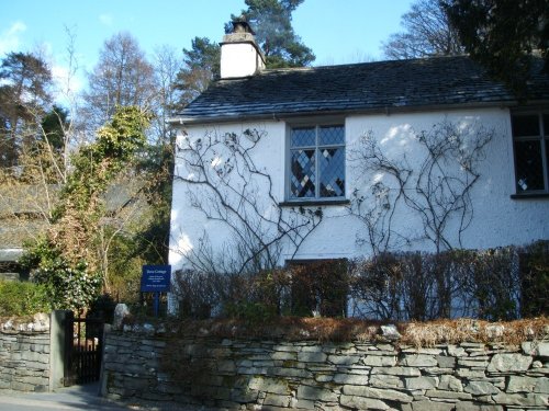 Dove Cottage, the Home of poet William Wordsworth, at Grasmere, The Lake District.