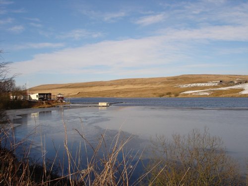 Bolton Boating Club Lake, Belmont Village, Belmont, Lancashire.04/03/06