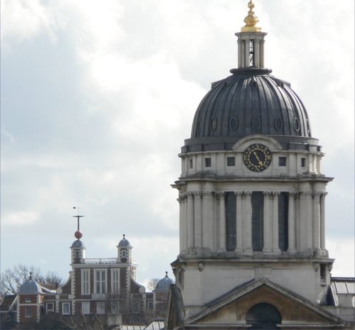 The Royal Observatory at Greenwich and  a dome of The Royal Naval College from The Isle of Dogs