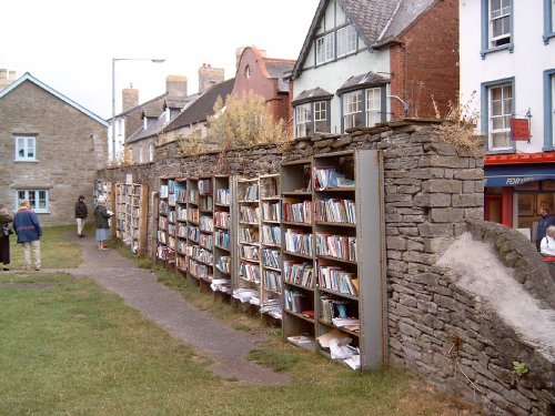 Bookmarket near the castle of Hey on Wye.
Picture taken July 2003