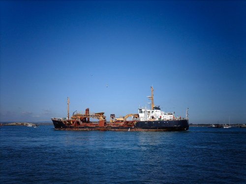 A trawler entering Langstone Harbour.

Taken:  5th May 2006