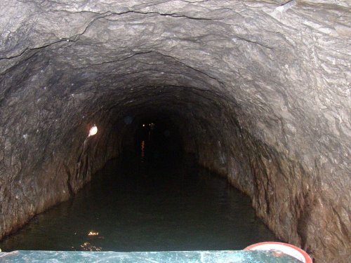 From inside the cavern heading into the pitt!