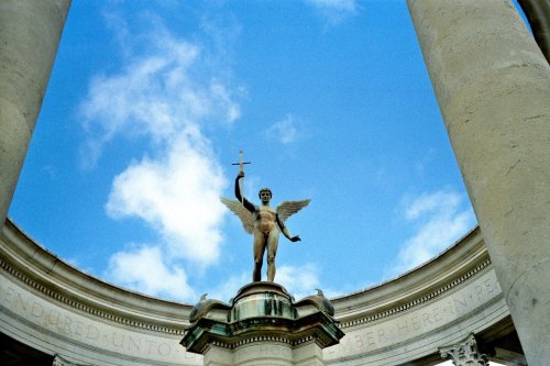 Cardiff - Alexandra Gardens, War Memorial