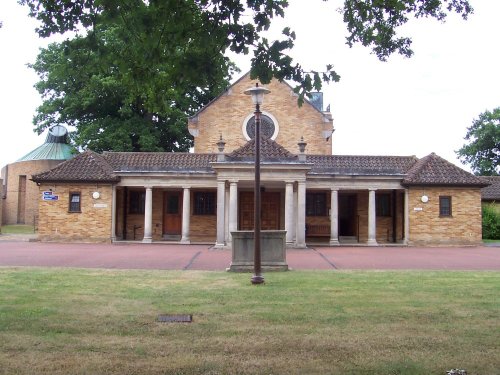 Breakspear Crematorium, Ruislip