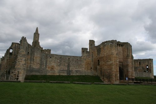 Warkworth Castle, Warkworth      Northumberland