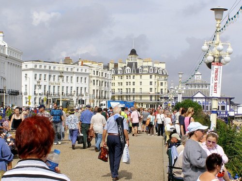 Eastbourne - Parade (East Sussex)