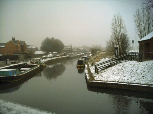 Canal Side. Beeston, Nottinghamshire