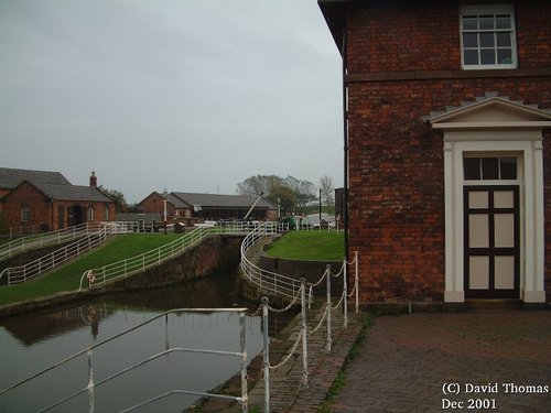 Ellesmere Port - Taken By David Thomas DEC 2001