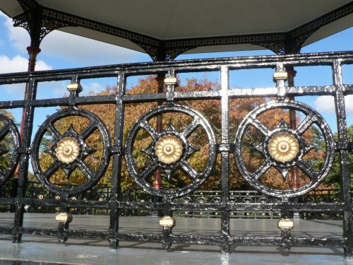 Autumn colours at Greenwich Park