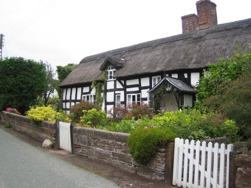 Lovely thatched cottage in Eaton, near Tarporley, Cheshire.