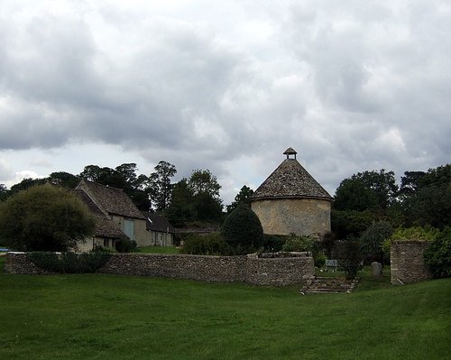 Minster Lovell Hall & Dovecote, Oxfordshire