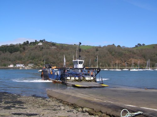 Dartmouth-Kingswear upper ferry