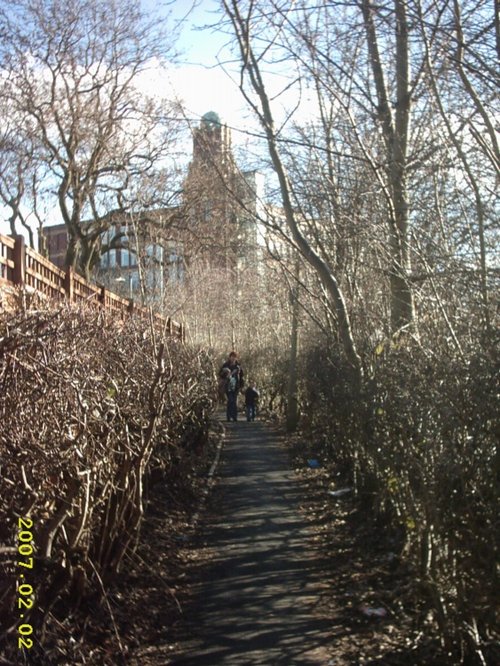 Broadstone Mill, Reddish