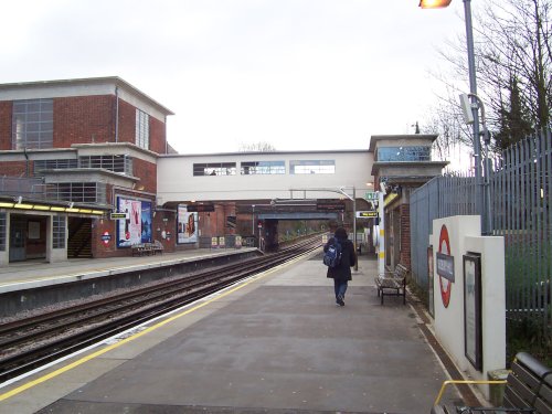 Sudbury Hill Station - Piccadilly Line