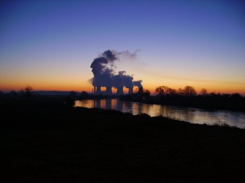 Sawley at dawn the power station from harrington bridge. Sawley, Derbyshire