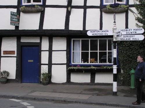 Weobley SignPost, Weobley, Herefordshire