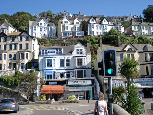 Looe, Cornwall. Crossing bridge from west to east side.