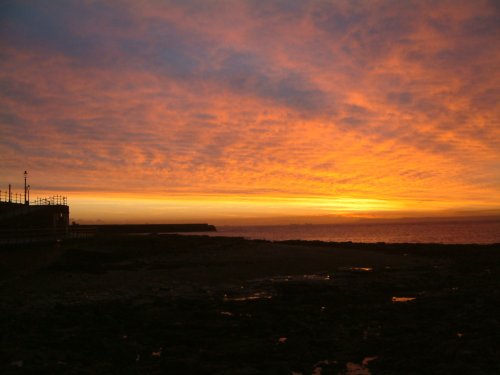 Heugh breakwater early morning