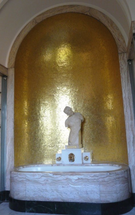 Virginia Courtauld's Bathroom, Eltham Palace, Greater London