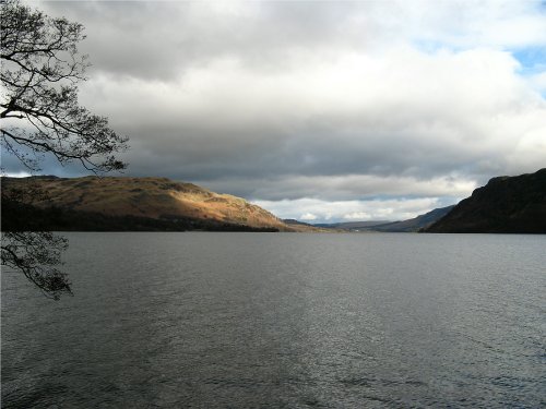 A cold February afternoon on Ullswater.