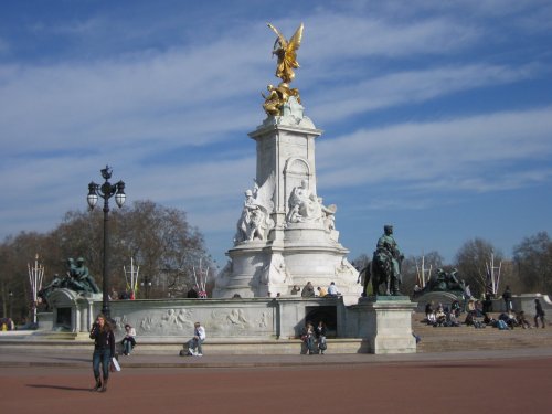 Victoria Memorial, London