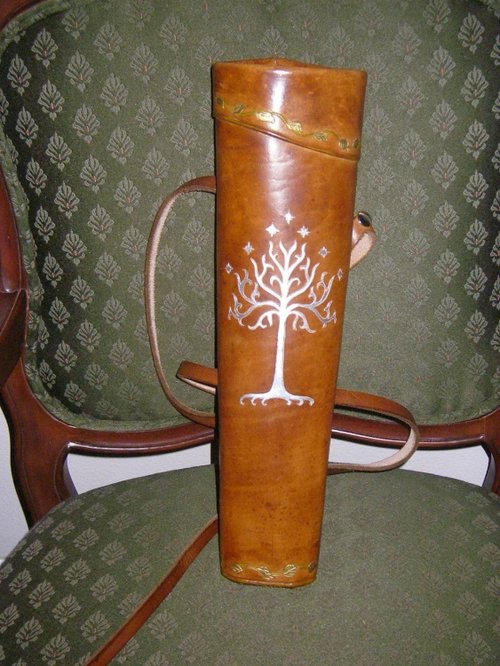 LOTR inspired quiver - 1