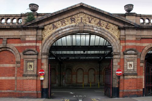 Leicester train station