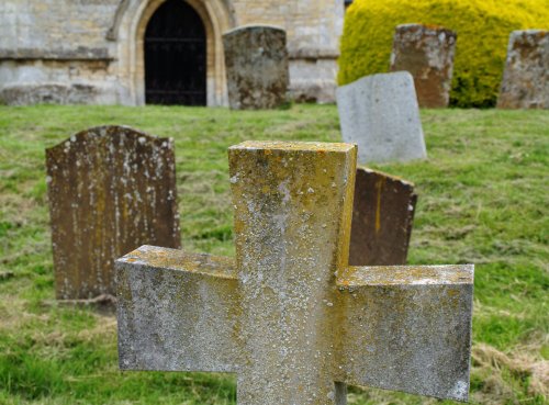 Churchyard, Radclive, near Buckingham