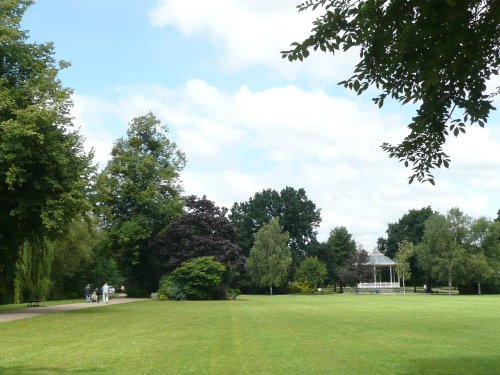 Vivary Park